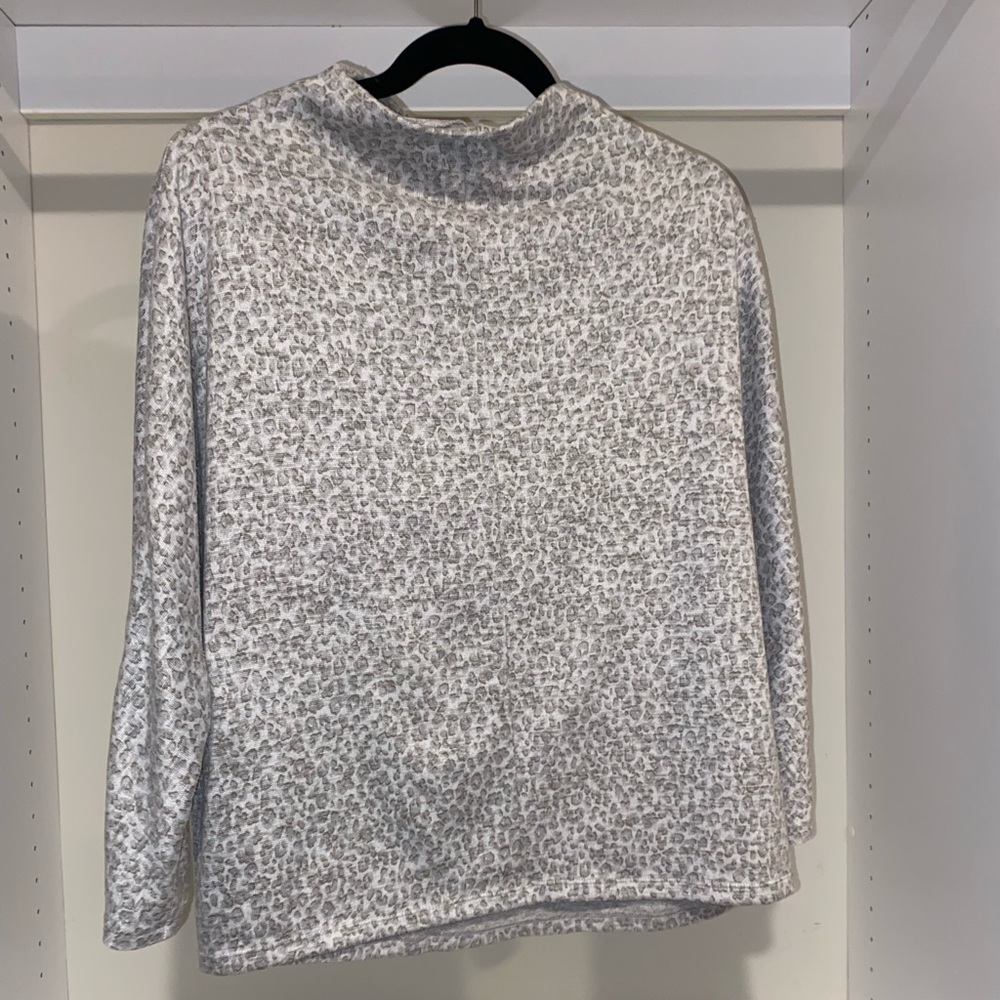 Banana Republic 🍌 light weight knit